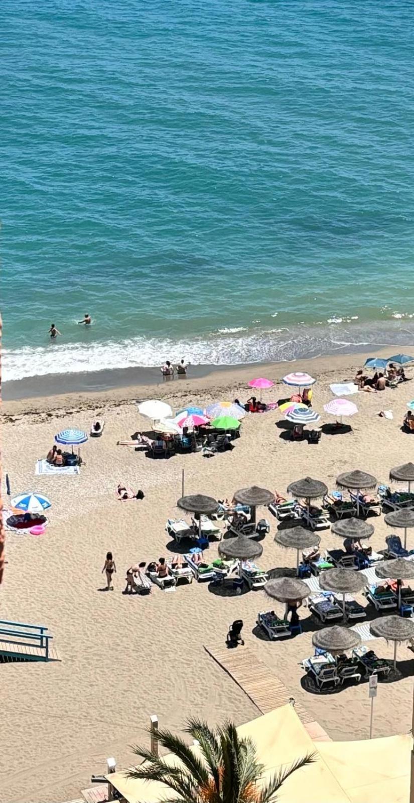 Apartamento Primera Linea De Playa Paseo Maritimo Perla 5 Fuengirola Kültér fotó