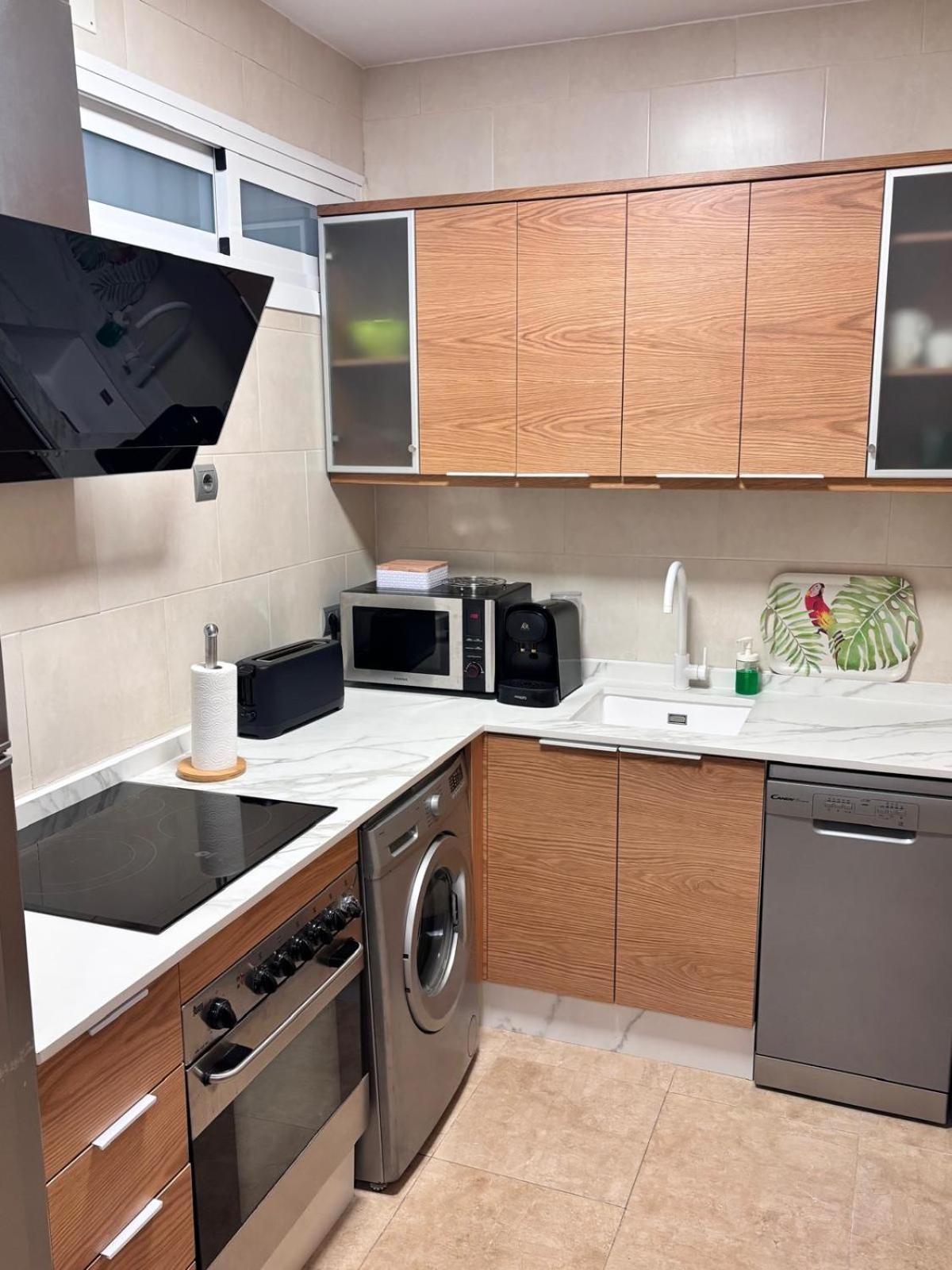 Apartamento Primera Linea De Playa Paseo Maritimo Perla 5 Fuengirola Kültér fotó
